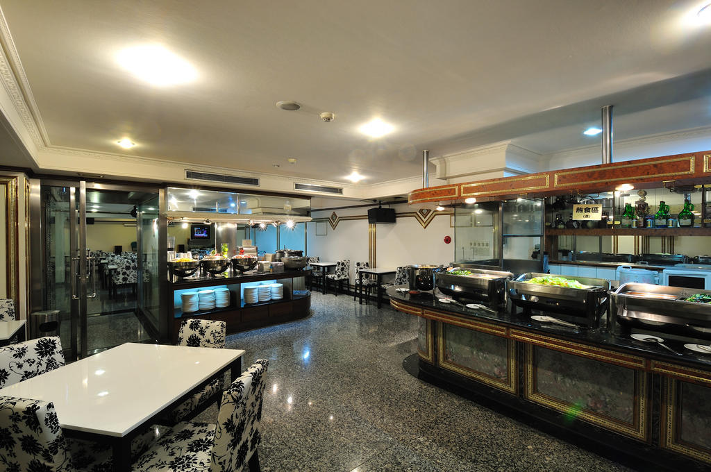 Baron's Hot Spring Hotel Jiaoxi Buitenkant foto