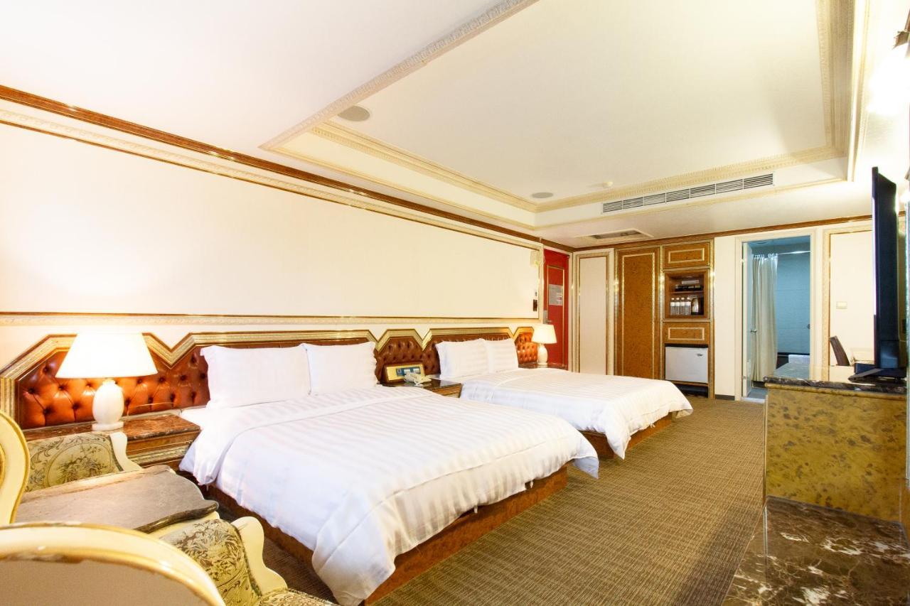 Baron's Hot Spring Hotel Jiaoxi Buitenkant foto